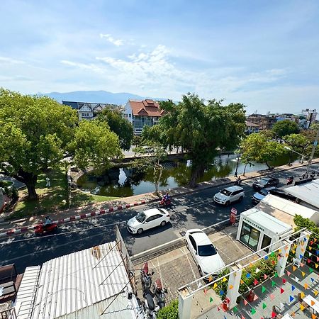 Nidhra Lanna Hotel Τσιάνγκ Μάι Εξωτερικό φωτογραφία