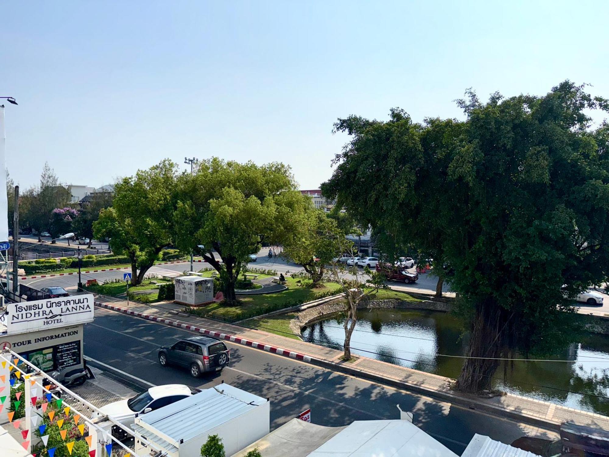 Nidhra Lanna Hotel Τσιάνγκ Μάι Εξωτερικό φωτογραφία
