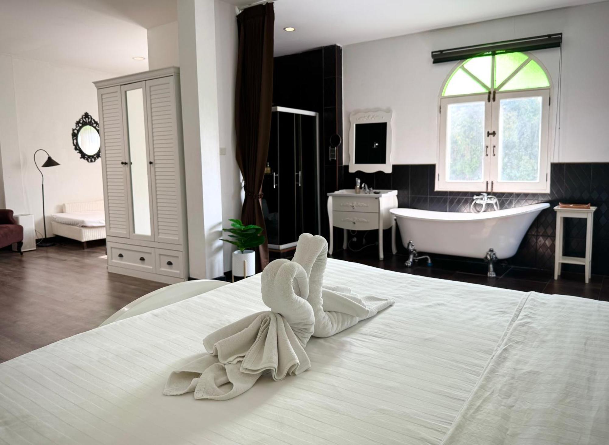 Nidhra Lanna Hotel Τσιάνγκ Μάι Εξωτερικό φωτογραφία