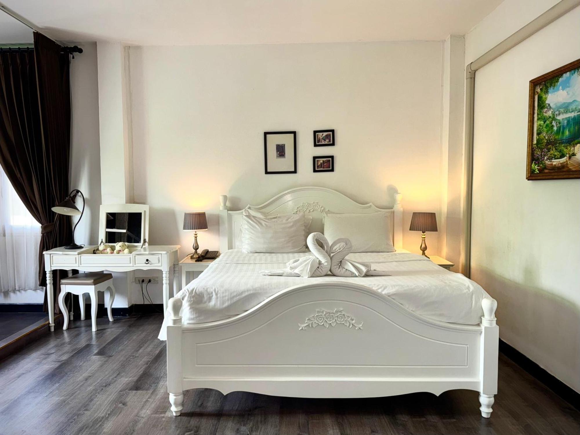 Nidhra Lanna Hotel Τσιάνγκ Μάι Εξωτερικό φωτογραφία