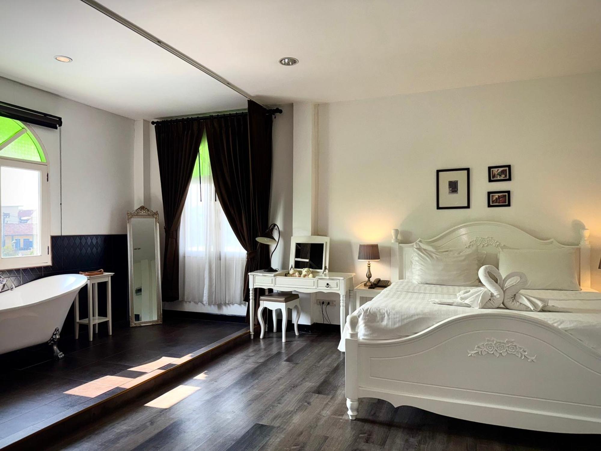 Nidhra Lanna Hotel Τσιάνγκ Μάι Εξωτερικό φωτογραφία